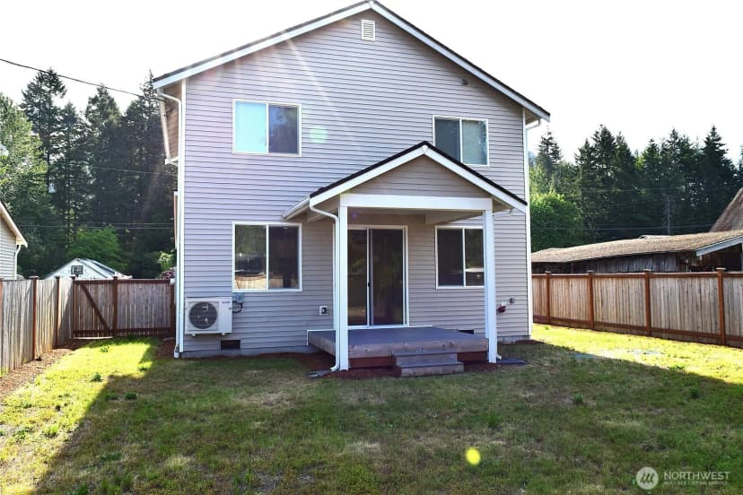 Property photo for 1055 Montague Avenue, Darrington photo 30
