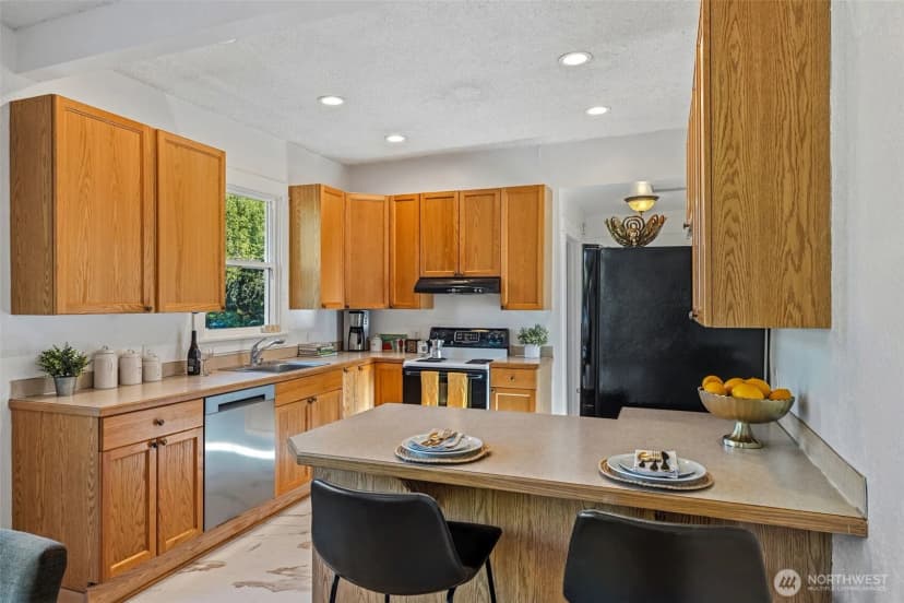 Property photo for 741 S Henderson Street, Seattle photo 18