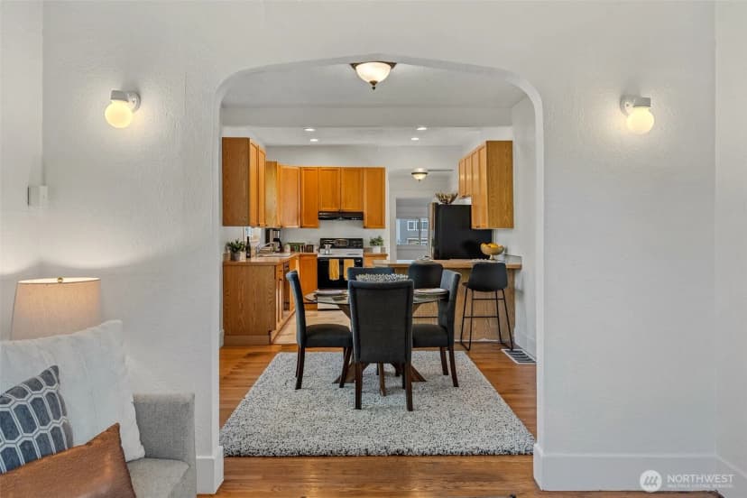 Property photo for 741 S Henderson Street, Seattle photo 15