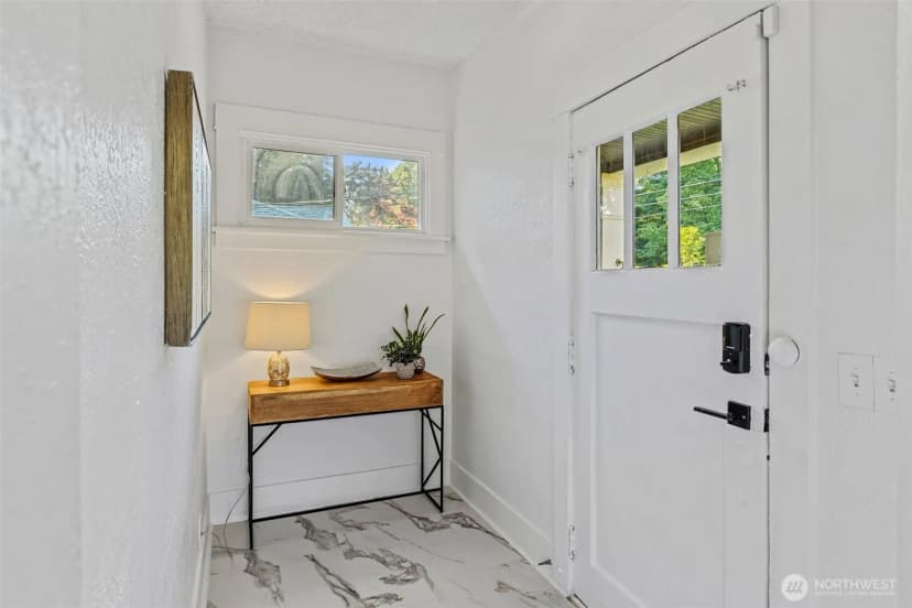 Property photo for 741 S Henderson Street, Seattle photo 6
