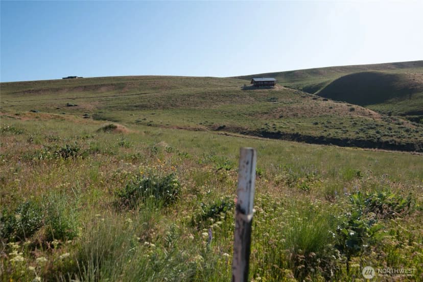 Property photo for 32 Maggies Road, Twisp photo 28