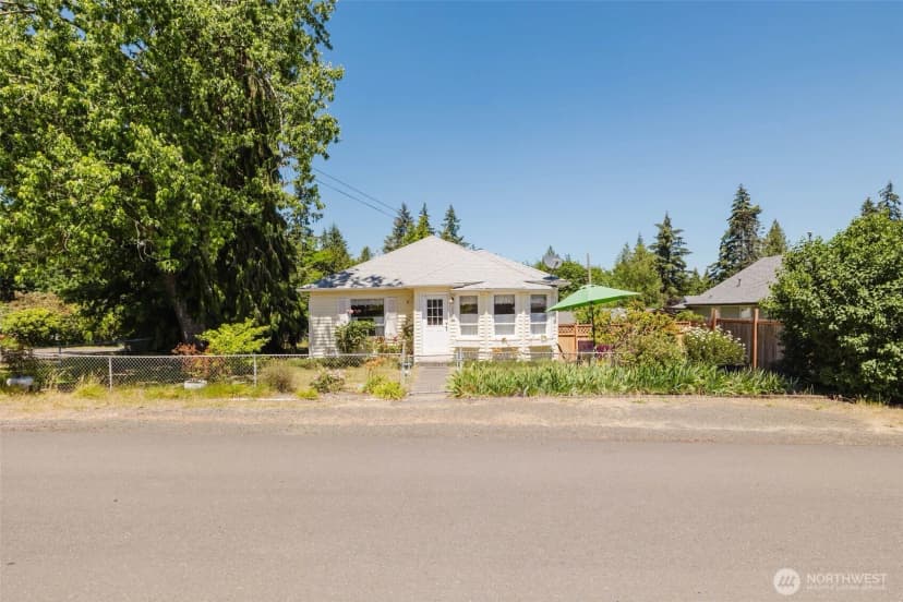 Property photo for 1230 Olympic Avenue, Shelton photo 2