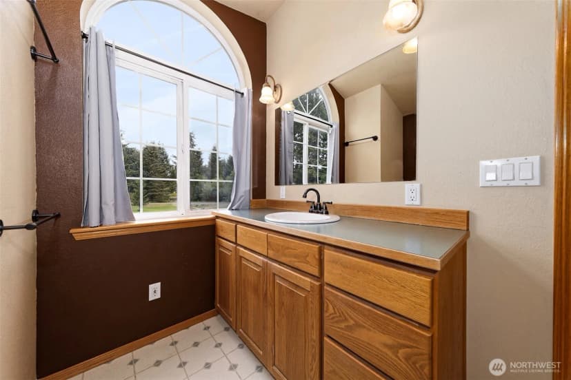 Property photo for 21 Se Majestic View Drive, Shelton photo 19