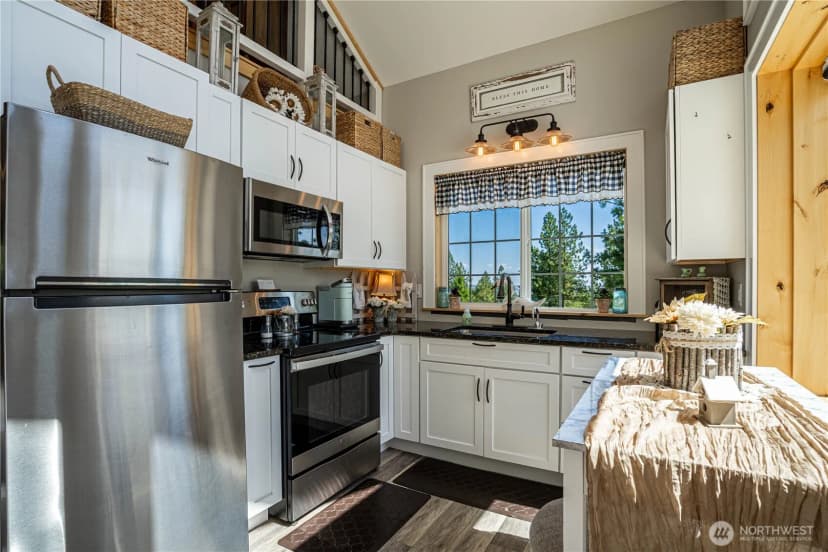 Property photo for 250 Open Ln, Chelan photo 9