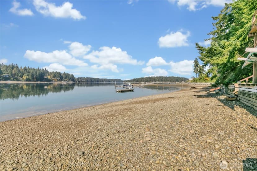 Property photo for 6614 156th Avenue Sw, Longbranch photo 29