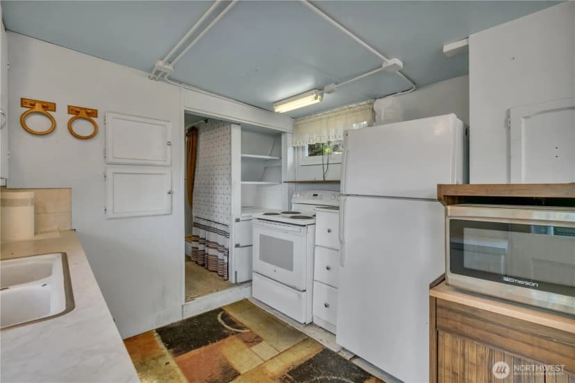 Property photo for 6614 156th Avenue Sw, Longbranch photo 10