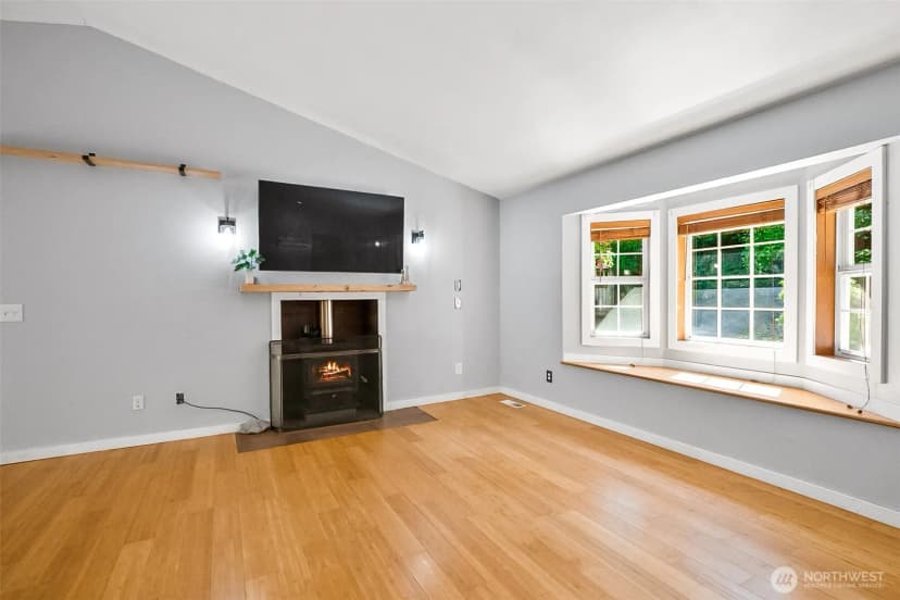 Property photo for 5827 176th Drive Se, Snohomish photo 12