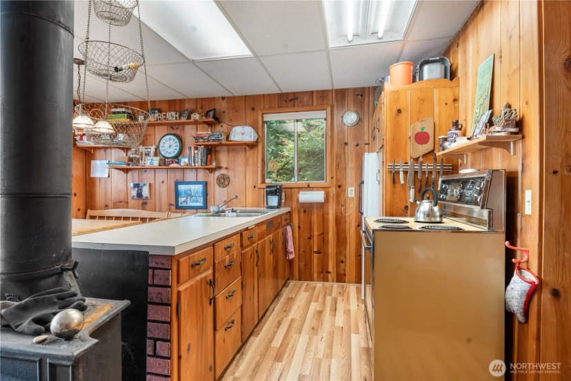 Property photo for 415 E Herron Boulevard Nw, Lakebay photo 10