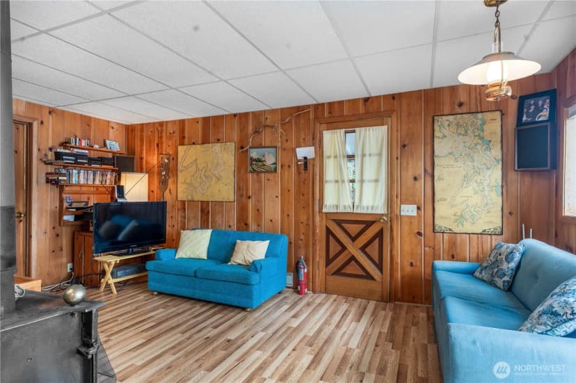 Property photo for 415 E Herron Boulevard Nw, Lakebay photo 6
