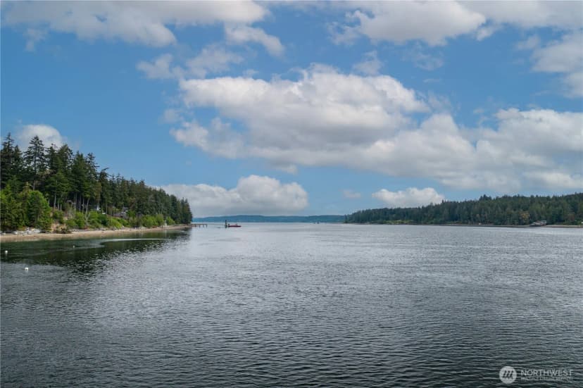Property photo for 415 E Herron Boulevard Nw, Lakebay photo 30