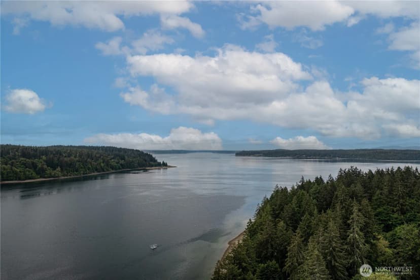 Property photo for 415 E Herron Boulevard Nw, Lakebay photo 29