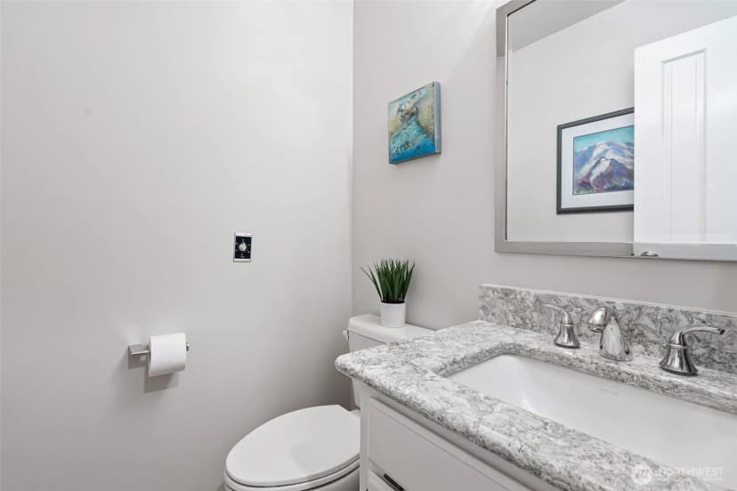 Property photo for 11303 Tower Road Sw, Lakewood photo 18