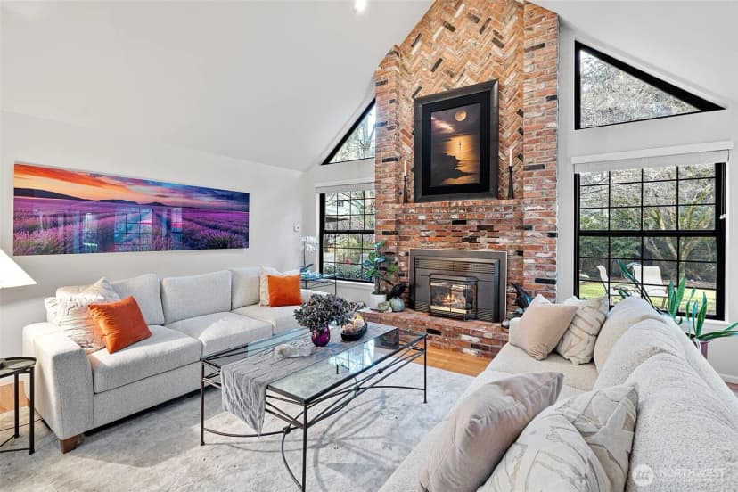 Property photo for 11303 Tower Road Sw, Lakewood photo 8