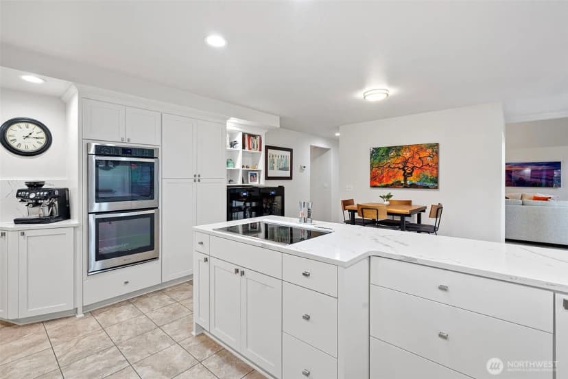 Property photo for 11303 Tower Road Sw, Lakewood photo 13