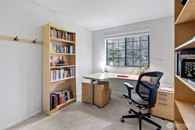 Property photo for 11303 Tower Road Sw, Lakewood photo 27