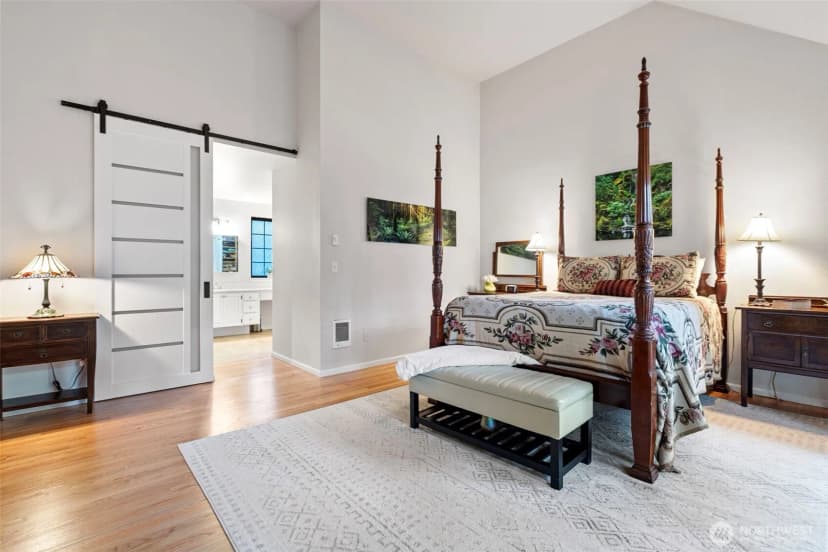 Property photo for 11303 Tower Road Sw, Lakewood photo 20