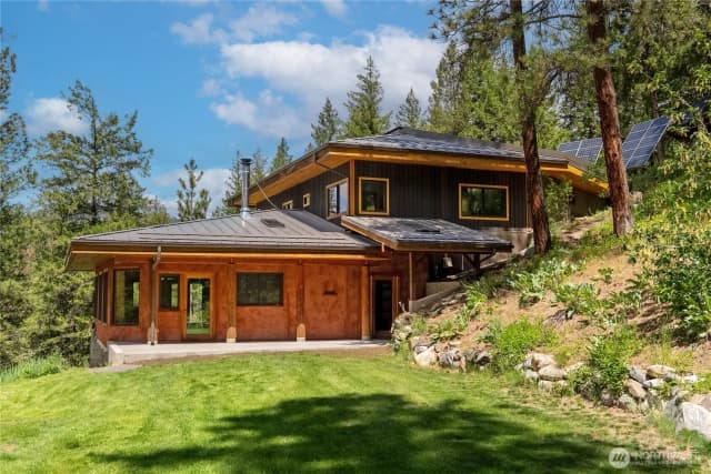 Property photo for 12 Tuckaway Road, Twisp