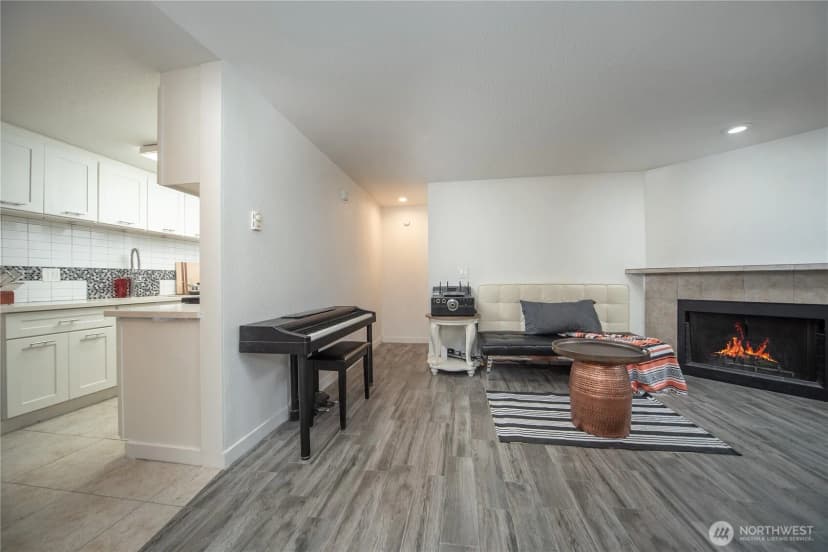 Property photo for 16817 Larch Way #d206, Lynnwood photo 19