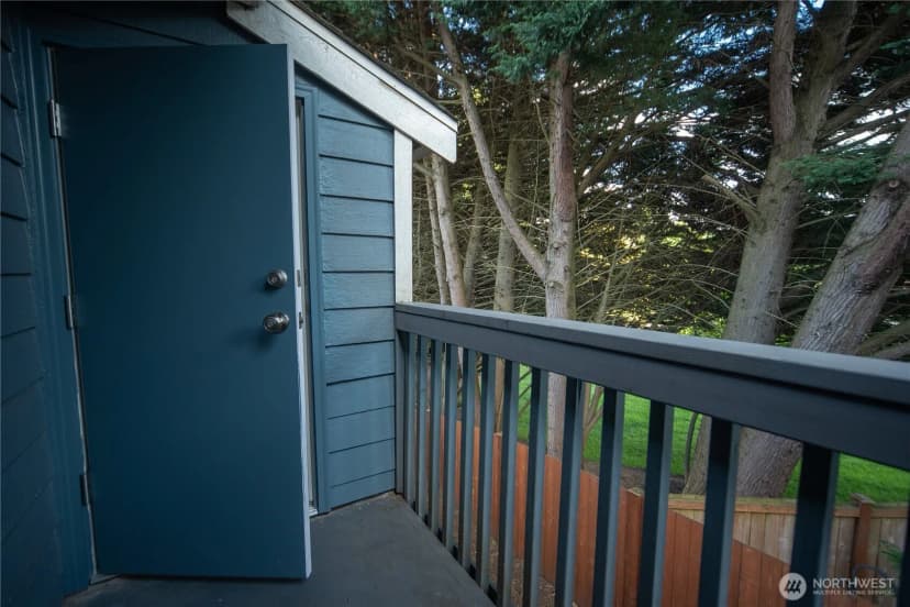 Property photo for 16817 Larch Way #d206, Lynnwood photo 31