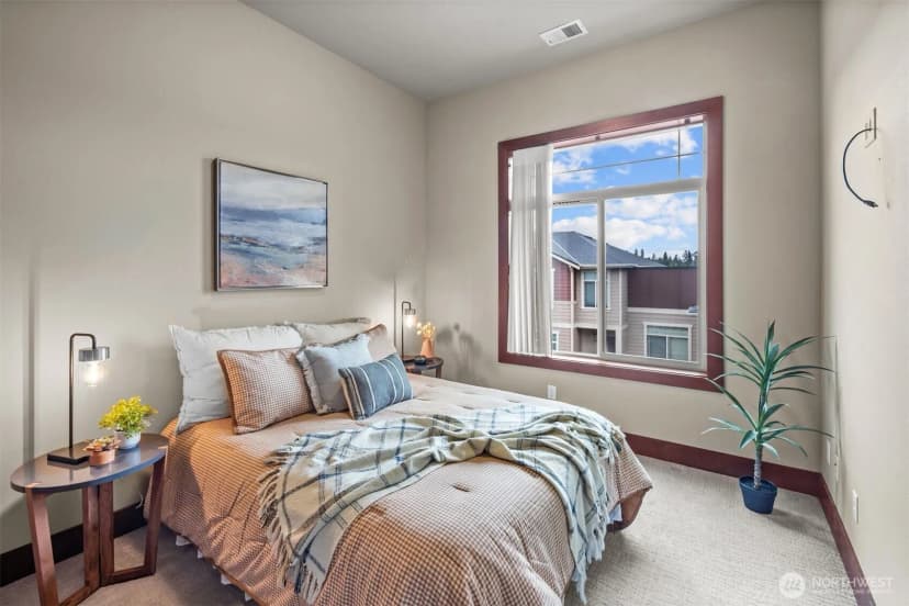 Property photo for 4005 Ne 3rd Place #e, Renton photo 17