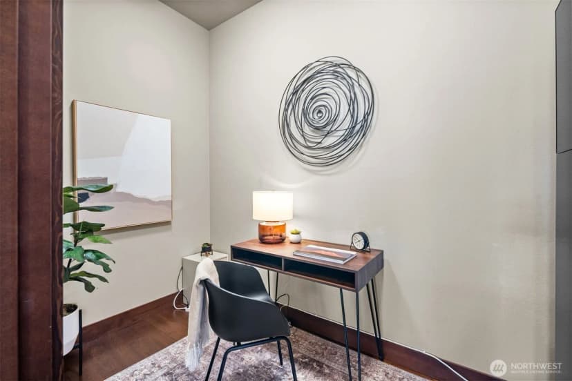 Property photo for 4005 Ne 3rd Place #e, Renton photo 8