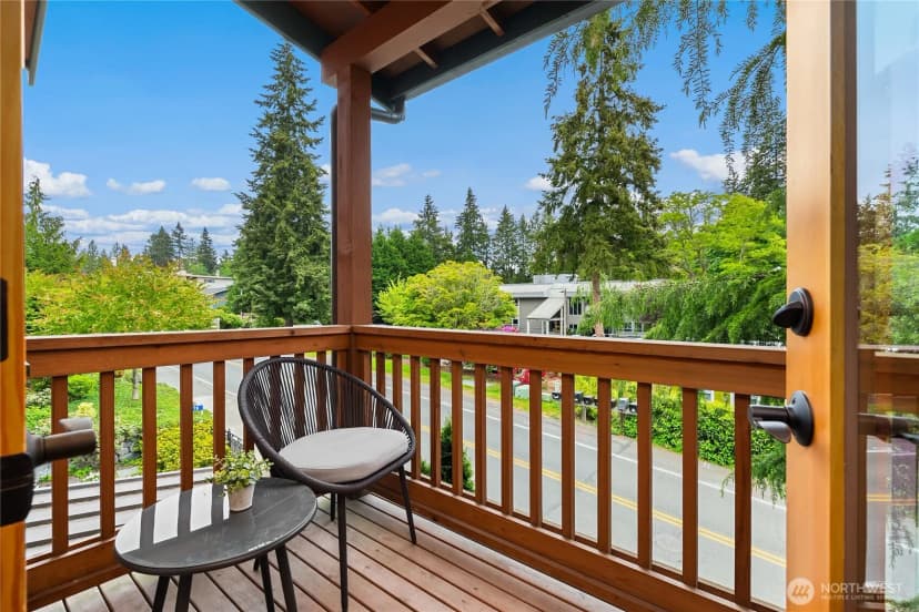 Property photo for 565 Ericksen Avenue Ne, Bainbridge Island photo 7