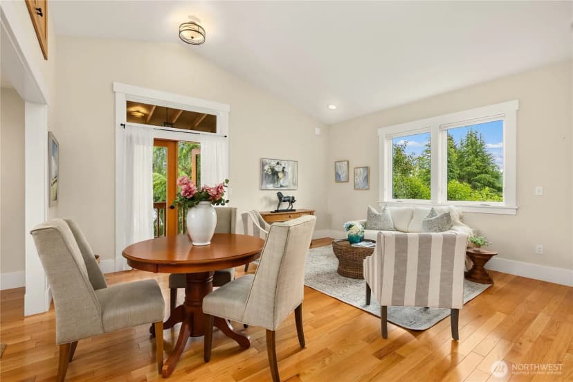 Property photo for 565 Ericksen Avenue Ne, Bainbridge Island photo 13