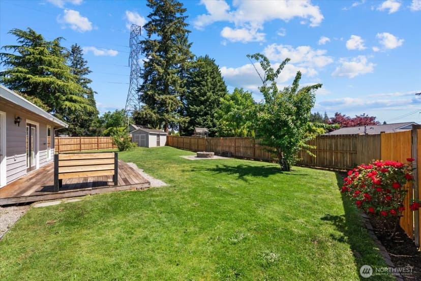 Property photo for 3715 Ne 10th Court, Renton photo 26