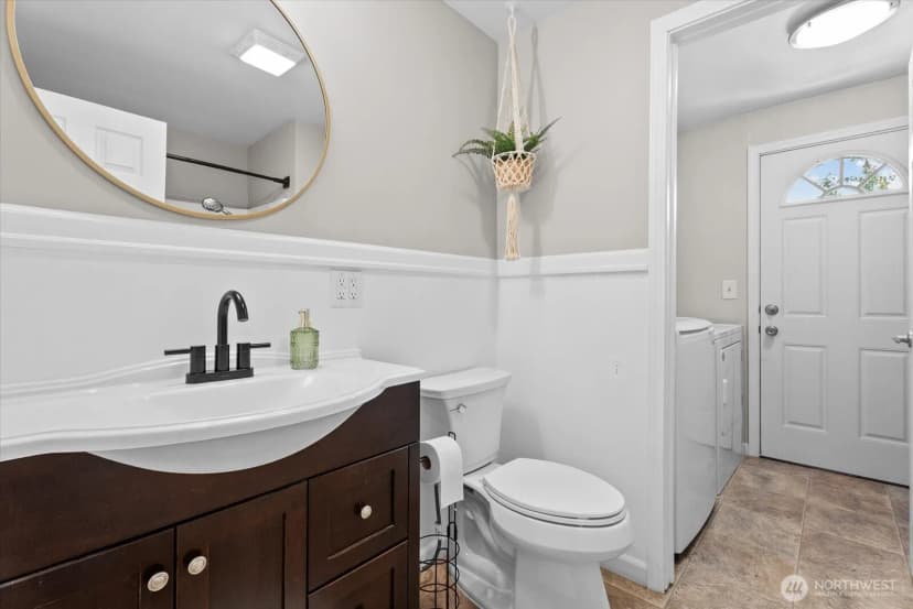 Property photo for 3715 Ne 10th Court, Renton photo 18
