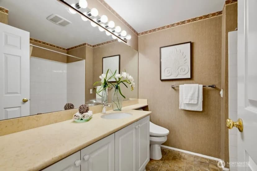Property photo for 6699 Se Cougar Mountain Way, Bellevue photo 23
