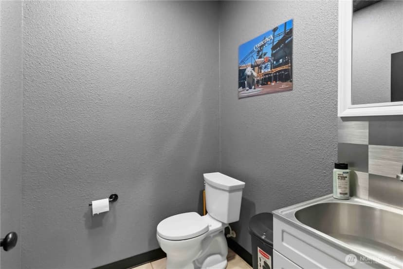 Property photo for 1507 S Scheuber Road, Centralia photo 33