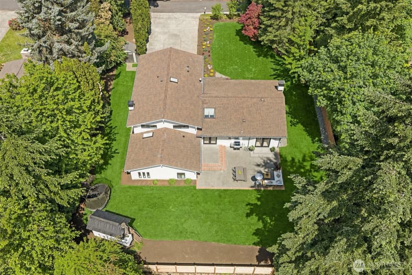 Property photo for 7709 Ridgecrest Lane, Mercer Island photo 39