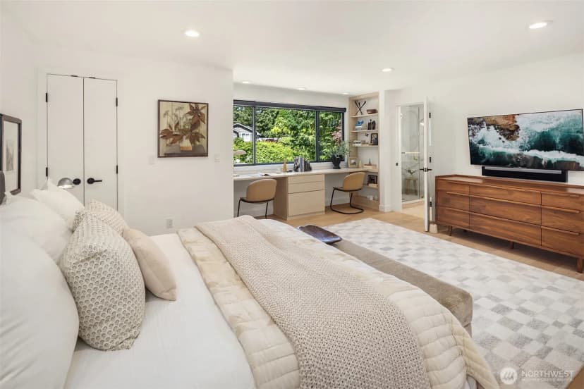 Property photo for 7709 Ridgecrest Lane, Mercer Island photo 21