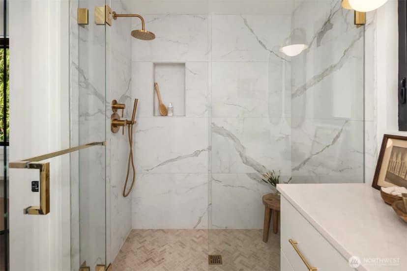Property photo for 7709 Ridgecrest Lane, Mercer Island photo 23
