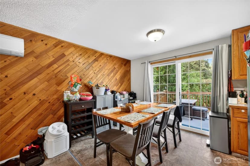 Property photo for 4216 W Tapps Drive E, Lake Tapps photo 8