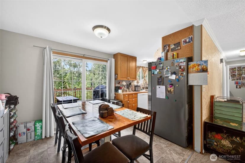 Property photo for 4216 W Tapps Drive E, Lake Tapps photo 11
