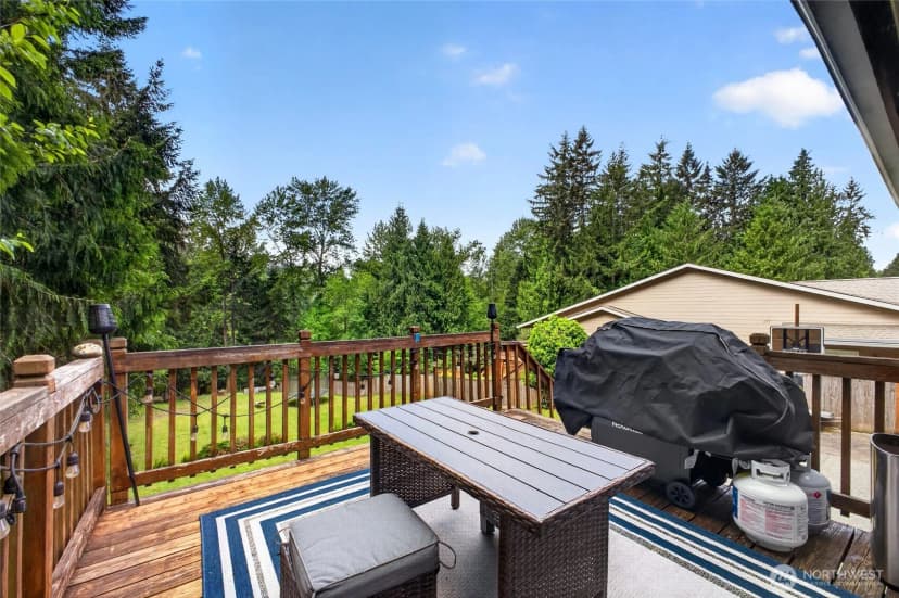 Property photo for 4216 W Tapps Drive E, Lake Tapps photo 28