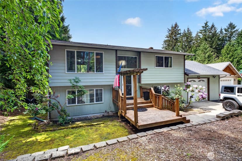Property photo for 4216 W Tapps Drive E, Lake Tapps