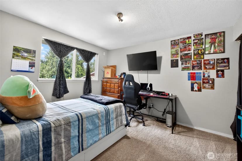 Property photo for 4216 W Tapps Drive E, Lake Tapps photo 15