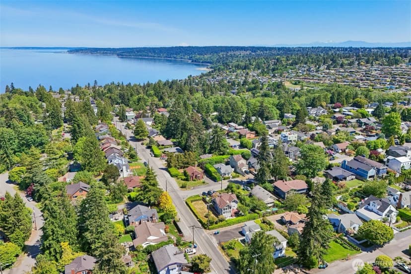 Property photo for 8620 28th Avenue Nw, Seattle photo 12