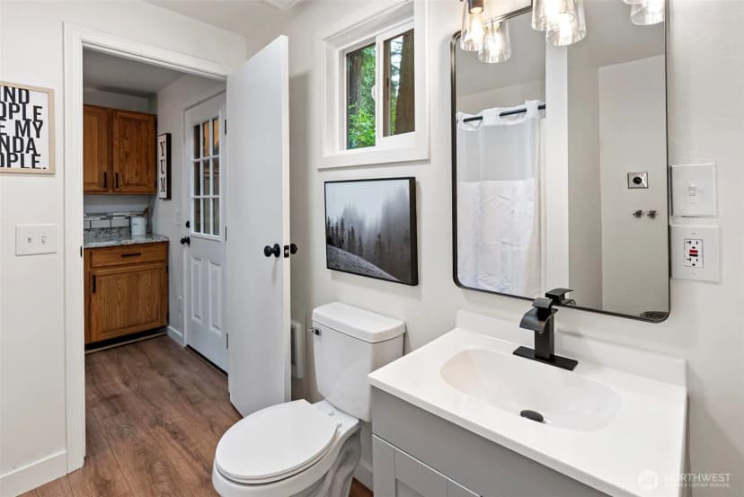Property photo for 19111 19th St Sw, Lakebay photo 11