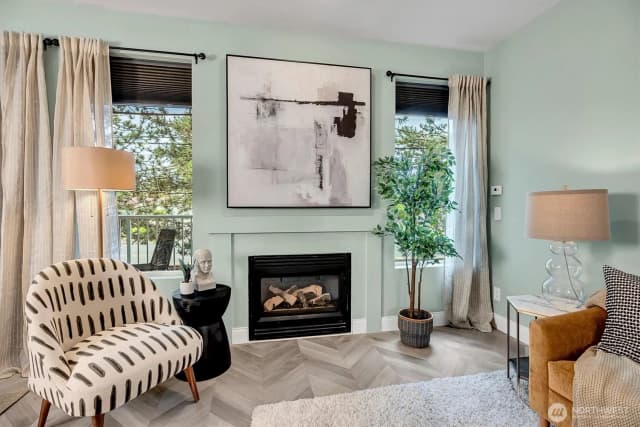 Property photo for 10825 Se 200th Street #e202, Kent photo 2