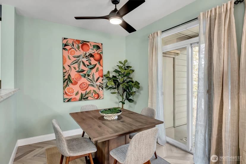 Property photo for 10825 Se 200th Street #e202, Kent photo 6
