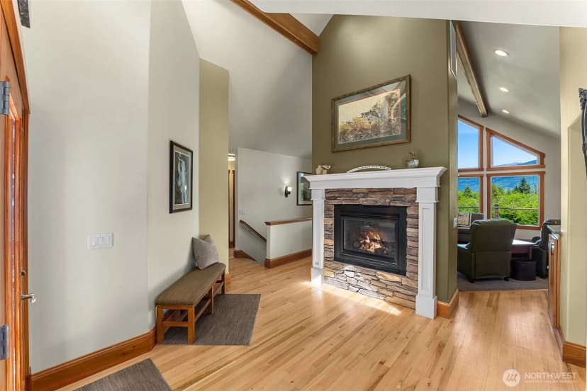 Property photo for 16480 Mountain View Road, Mount Vernon photo 10