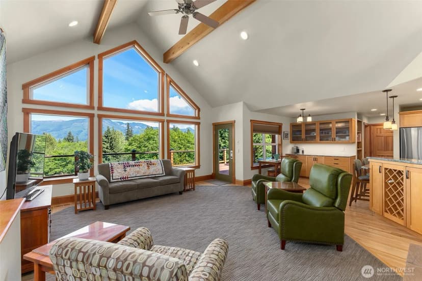 Property photo for 16480 Mountain View Road, Mount Vernon photo 12