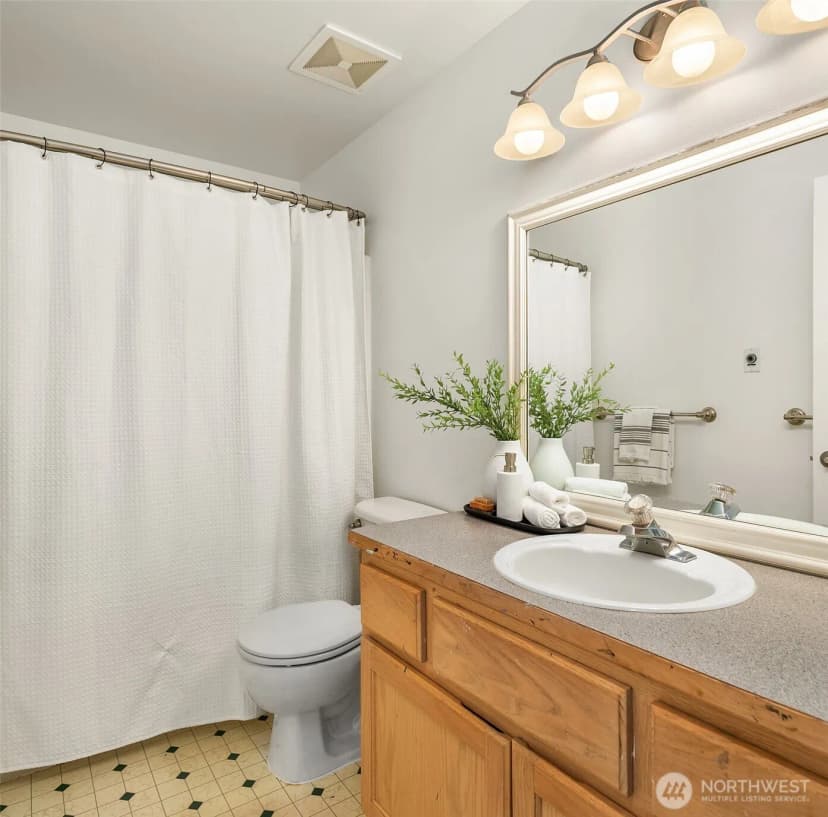 Property photo for 18430 134th Place Ne, Woodinville photo 20