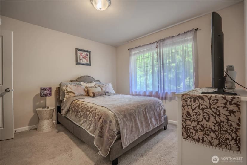 Property photo for 1929 65th Avenue Se, Tumwater photo 17