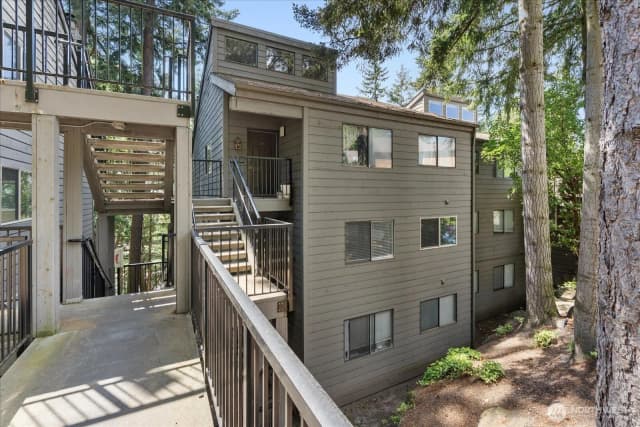 Property photo for 12517 Ne 23rd Place #a3, Bellevue