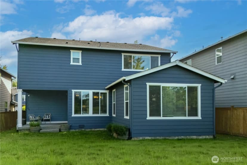 Property photo for 13424 Little Bear Creek Place, Woodinville photo 31