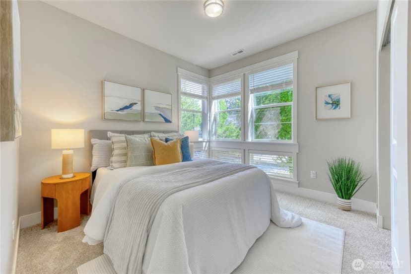 Property photo for 13424 Little Bear Creek Place, Woodinville photo 20